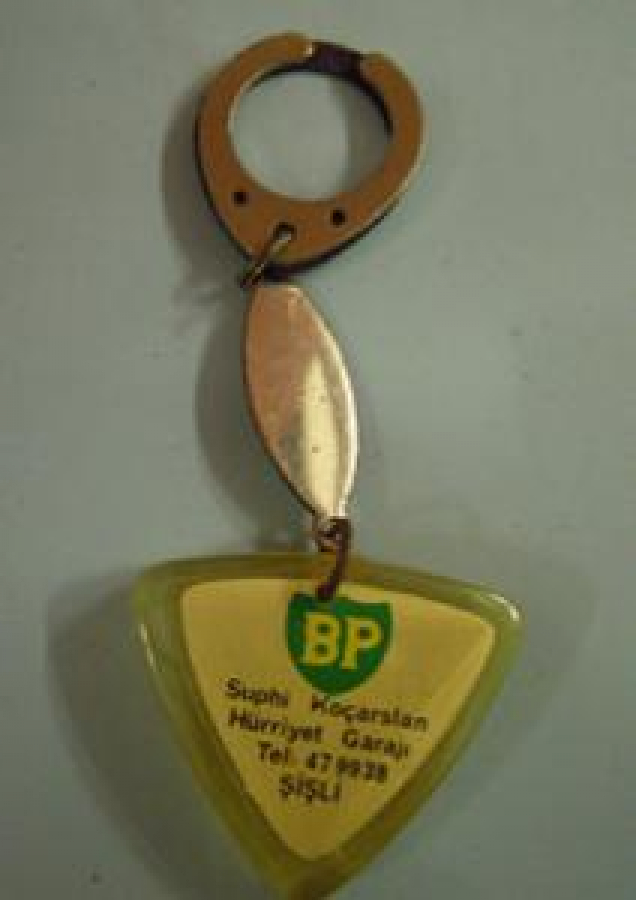 BP BENZİN İSTASYION SUPHİ KOÇARSLAN HÜRRİYET GARAJ TEL : 47 99 38 ŞİŞLİ ANAHTARLIK 