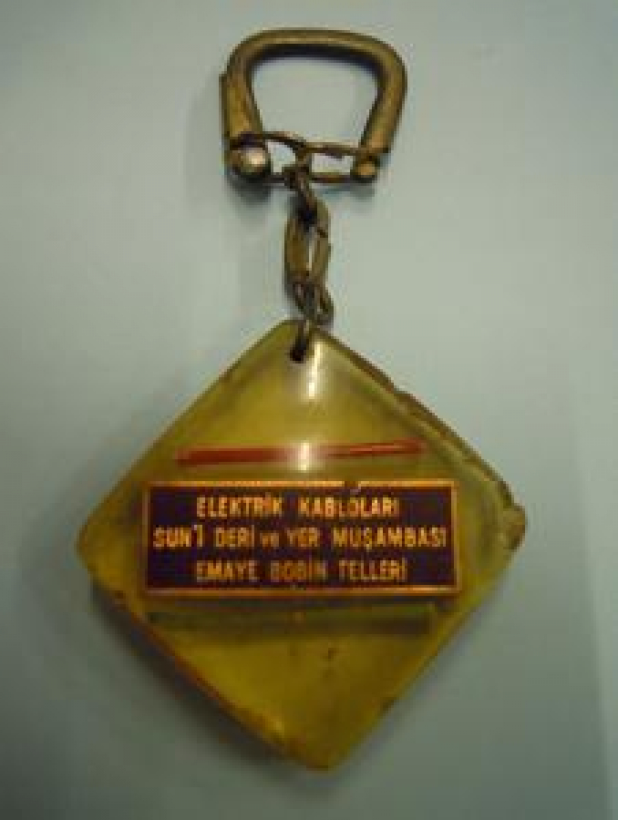 ELEKTRİK KABLOLARI SUN'i DERİ VE YER MUŞAMBASI EMAYE BOBİN TELLERİ KAVEL ANAHTARLIK 