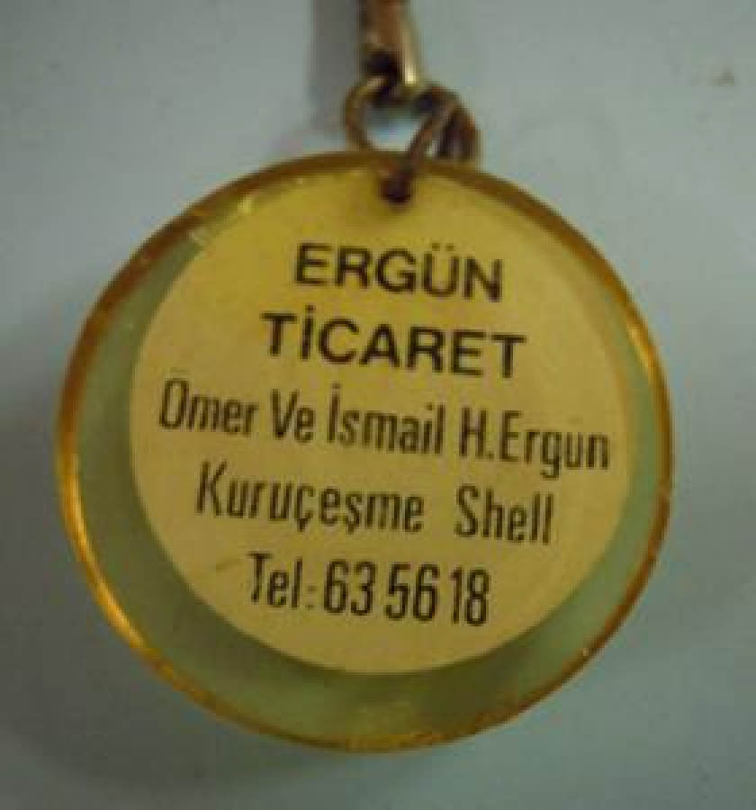 ERGÜN TİCARET ÖMER VE İSMAİL HER ĞÜN KURU ÇEŞME SHELL TEL : 63 56 18 ANAHTARLIK 