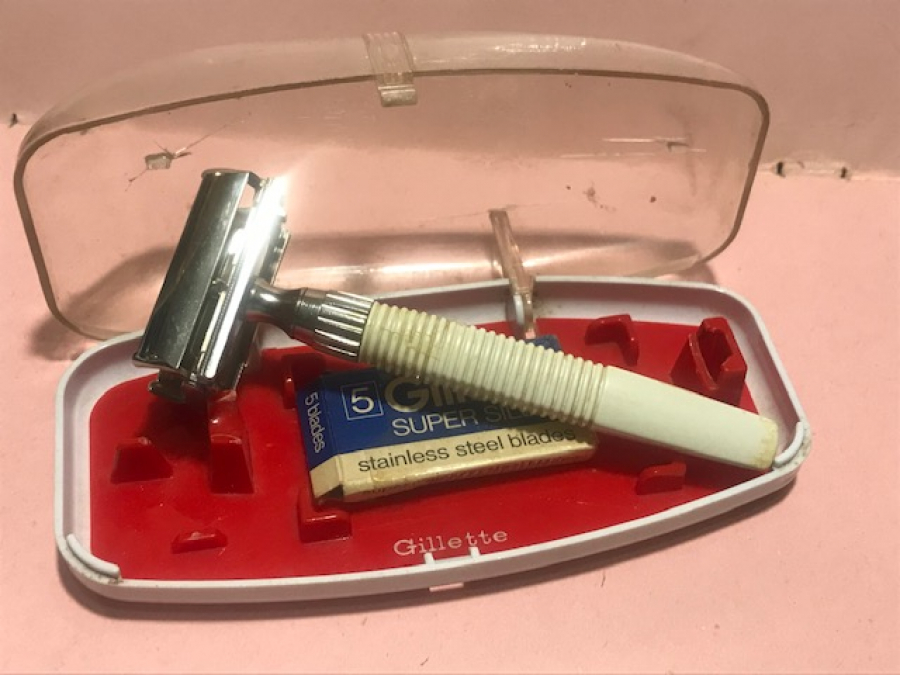 1950 GİLETTE BRİT PAT 694093 TRAŞ TAKIMI 