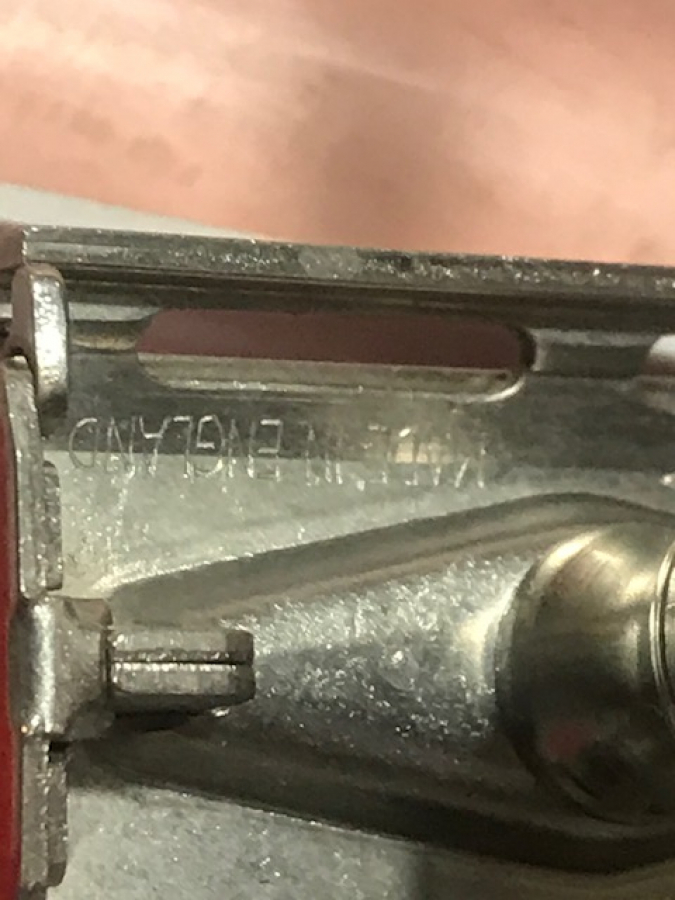 1950 GİLETTE BRİT PAT 694093 TRAŞ TAKIMI 