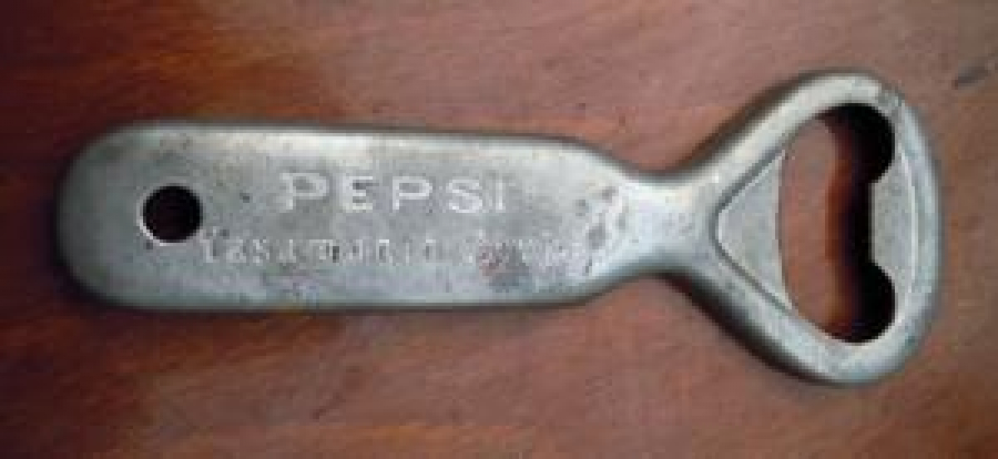 PEPSI REKLAMLI YASAMANIN ZEVKİ METAL MEŞRUBAT AÇACAK 