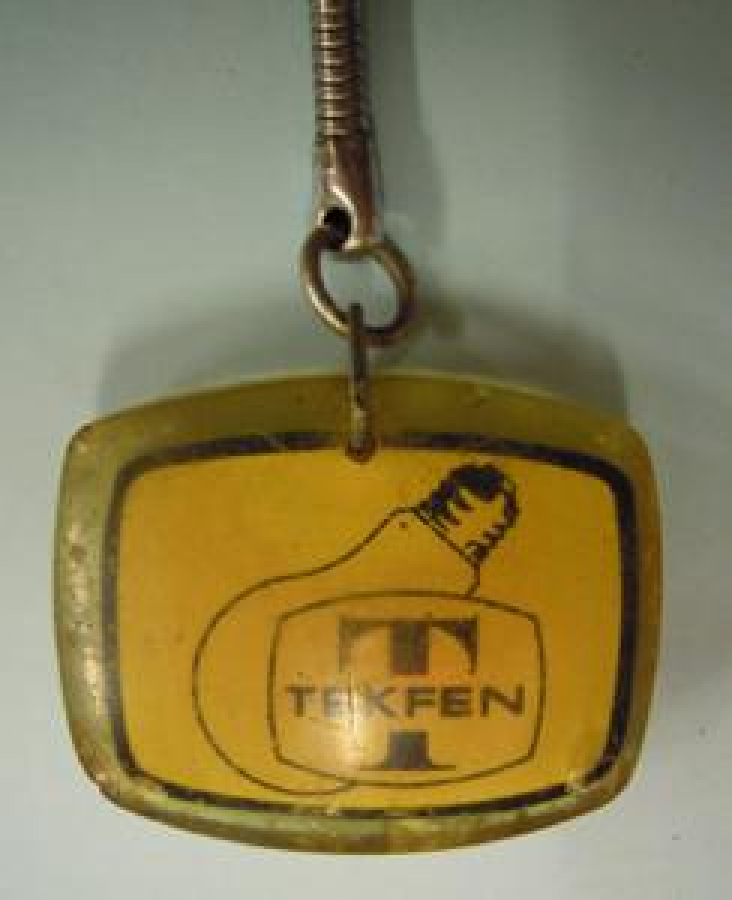 TEK FEN POLİ KARBON ŞEFFAF ANAHTARLIK