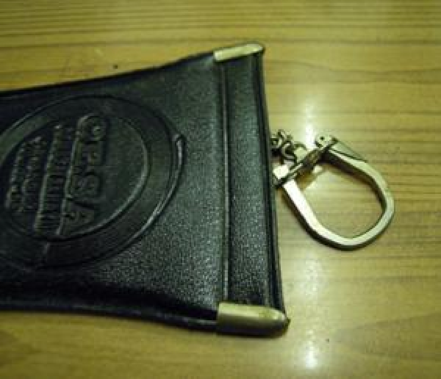 CE.SA ÇEMBER SANAYİ ORHANGAZİ TEL: 33 - 58 DERİ ANAHTARLIK 