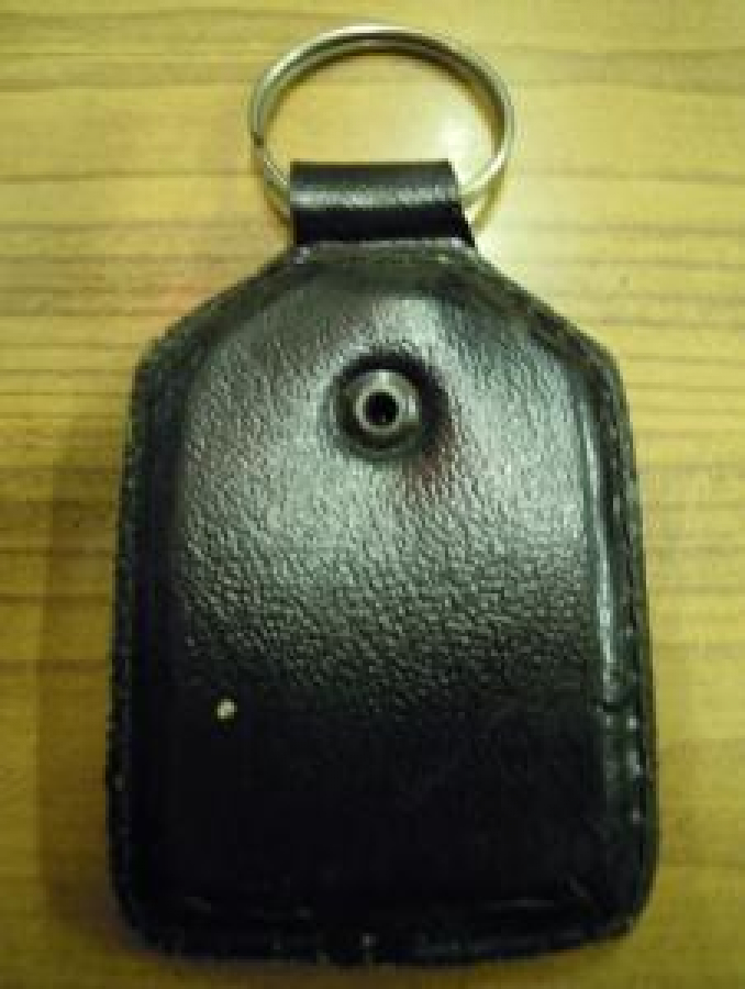 GAZETECİLER VE MİMARLAR SİTESİ LEVENT İSTANBUL DERİ ANAHTARLIK 