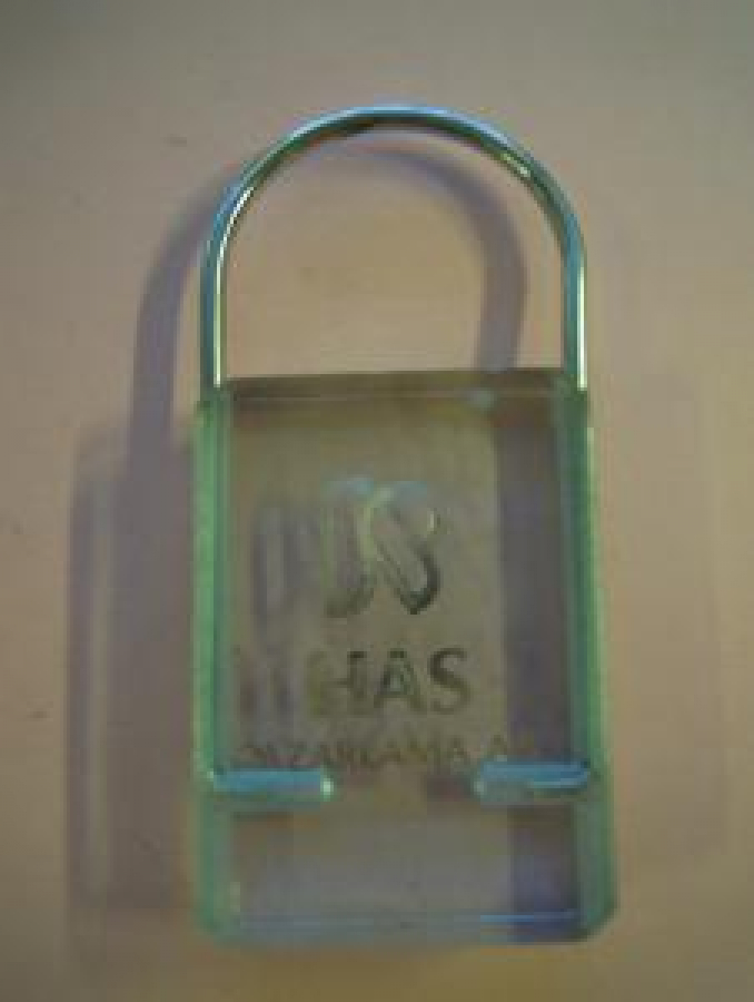 HAS PAZARLAMA A.Ş. POLİ KARBON AKRİLİK ANAHTARLIK 