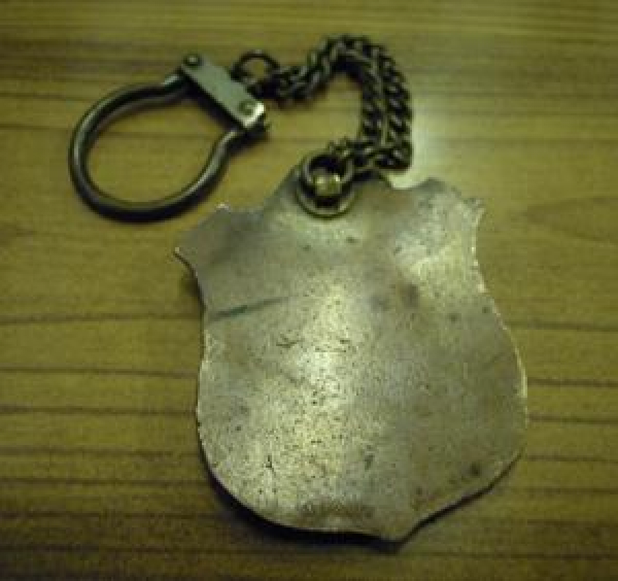  26 AGUSTOS 1924 ACILIS İCİN YAPILMIS NADİR İŞ BANKASI SICAK MİNELİ ANAHTARLIK 