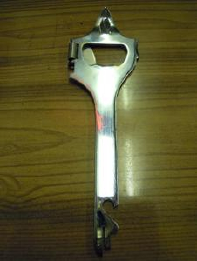 KUTUSUNDA ÇOK MARİFETLİ ETNA AÇACAK KONSERVE MEŞRUBAT 