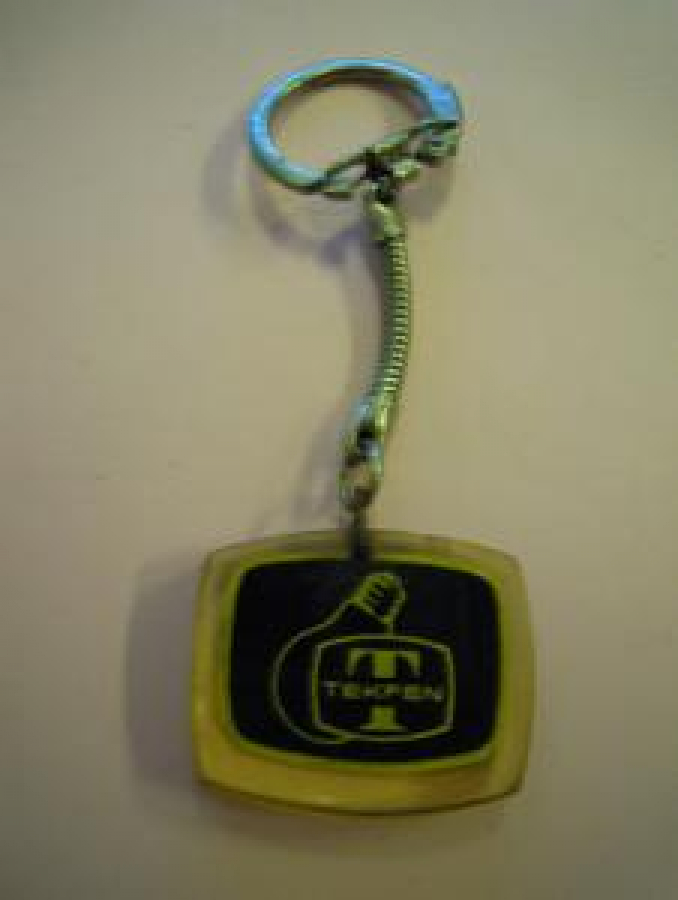 TEKFEN LAMBA VE İNŞAAT POLİ KARBON AKRİLİK ANAHTARLIK 