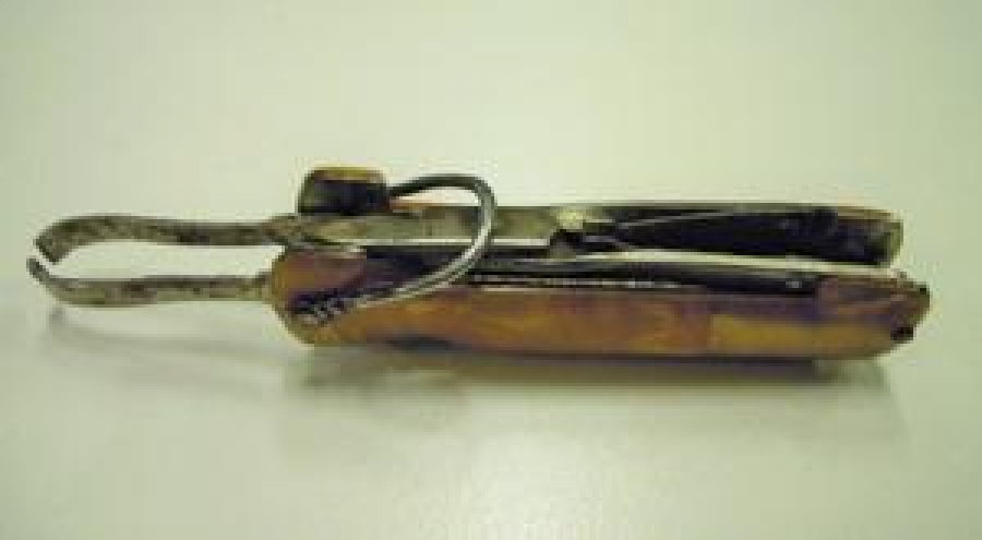 MİNİ SEYEHAT BAKIM SETİ MAKAS CIMBIZ TÖRPÜ ÇAKI KESKİ 