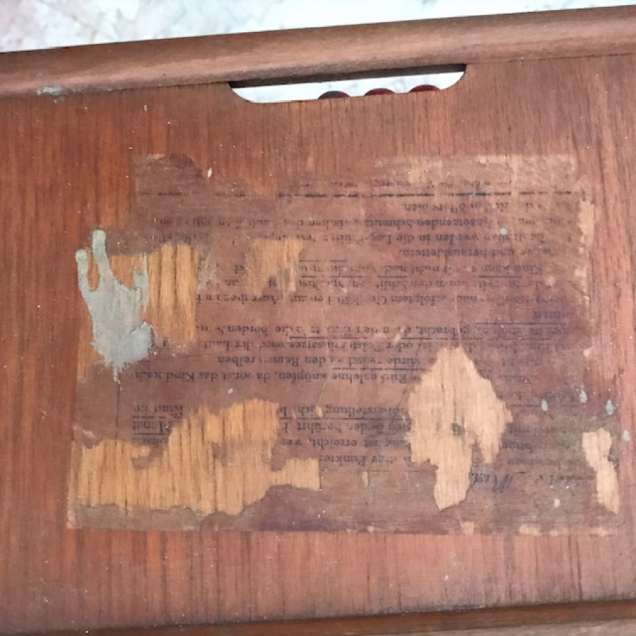 ALMAN AHŞAP TEKERLEKLİ BEBEK YÜRÜTEC VE MAMA SANDALYESİ 1920 YILLAR