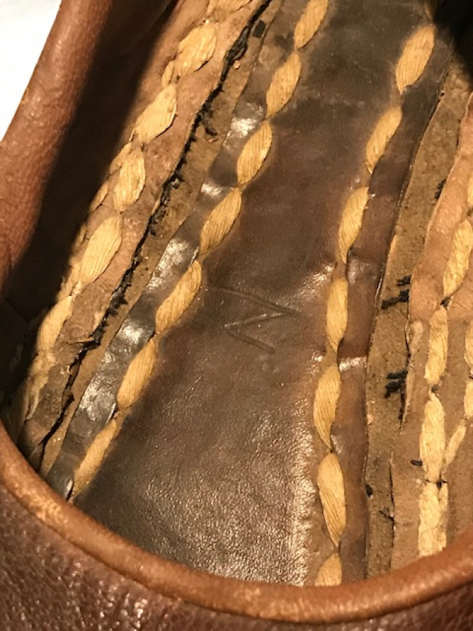 KAHVERRENGİ KÖSELE EL DİKİMİ YEMENİ 