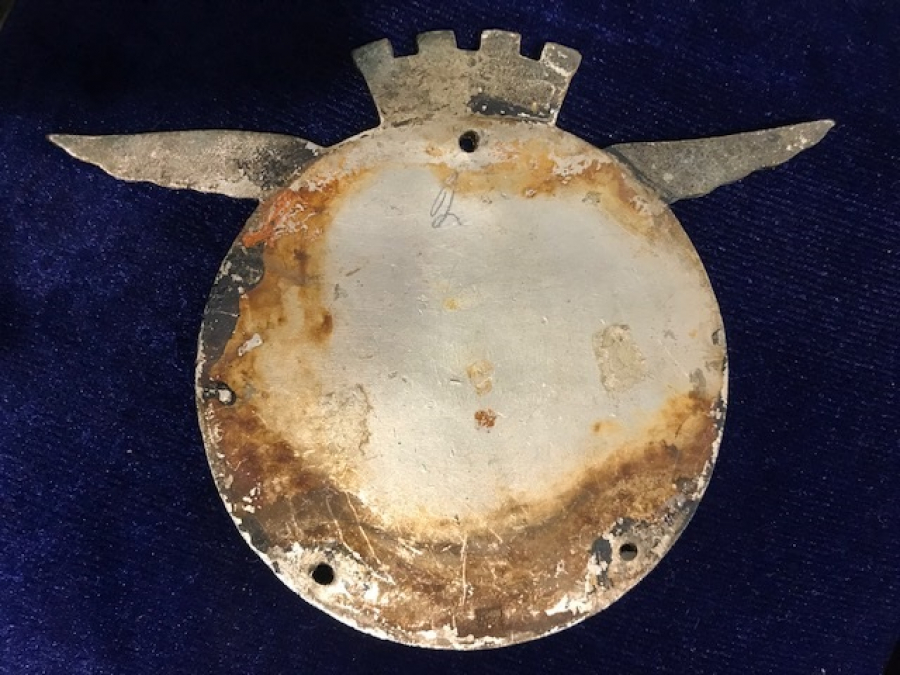 CLUP  CANNES OUTOMOBİLE MİNELİ ON PANJUR ARMASI CANNES OTOMOBİL FESTİVALİ 