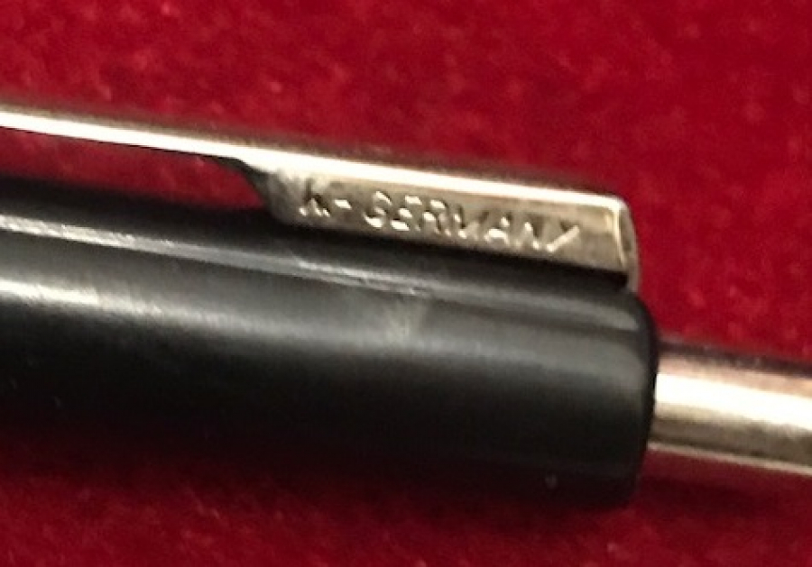 TURK HAVA KURUMU  SİYAH RENK MİKA OTOMATİK SENATOR TUKENMEZ KALEM