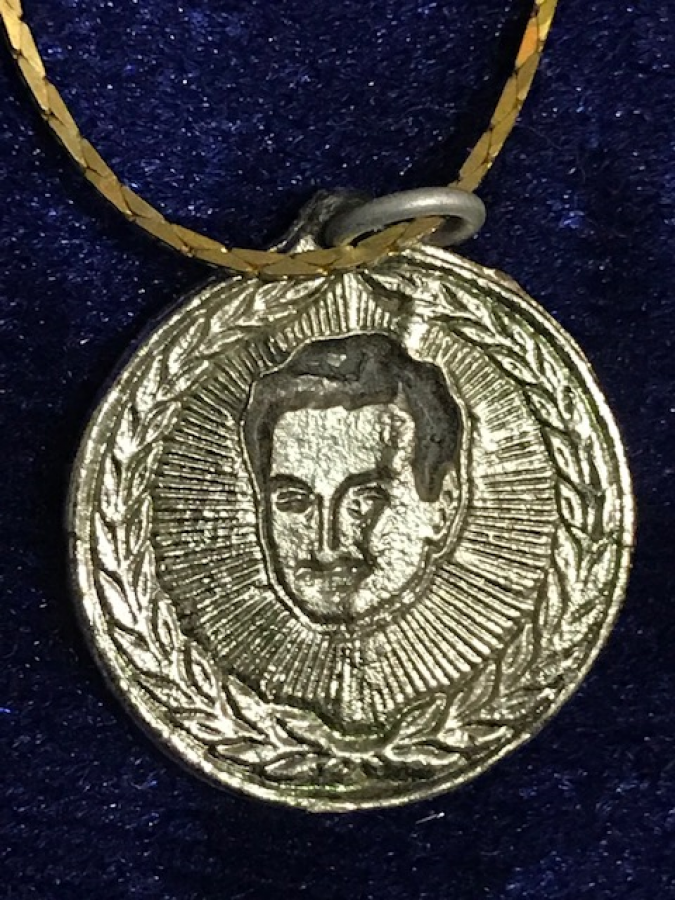 ECEVİT KÖLYE CİFT TARAFLI ECEVİT ROLYEFTLİ ZİNCİRLİ