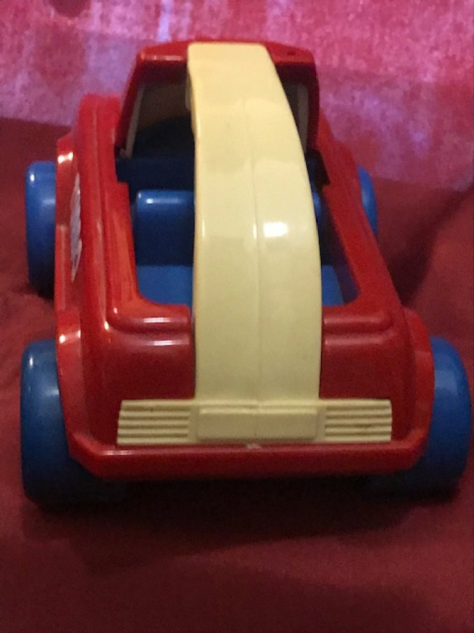 BUDDY TURBO OTO SERT PLASTİK ARABA BEBE OYUNCAK	