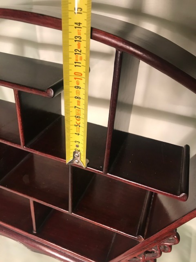 RAF VİTRİN GÜL AGACI MASİF EL OYMA AYAKLAR 10 GÖZ 9 CM  YUKSEKLİK 41 CM EN 10 CM FRANSIZ