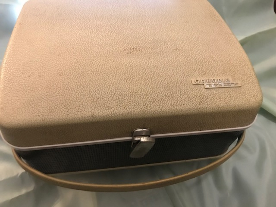 GRUNDIG TK 27 MAKARALI 6 LAMBALI TEYP CALAR ALMAN MALI 220 VOLT