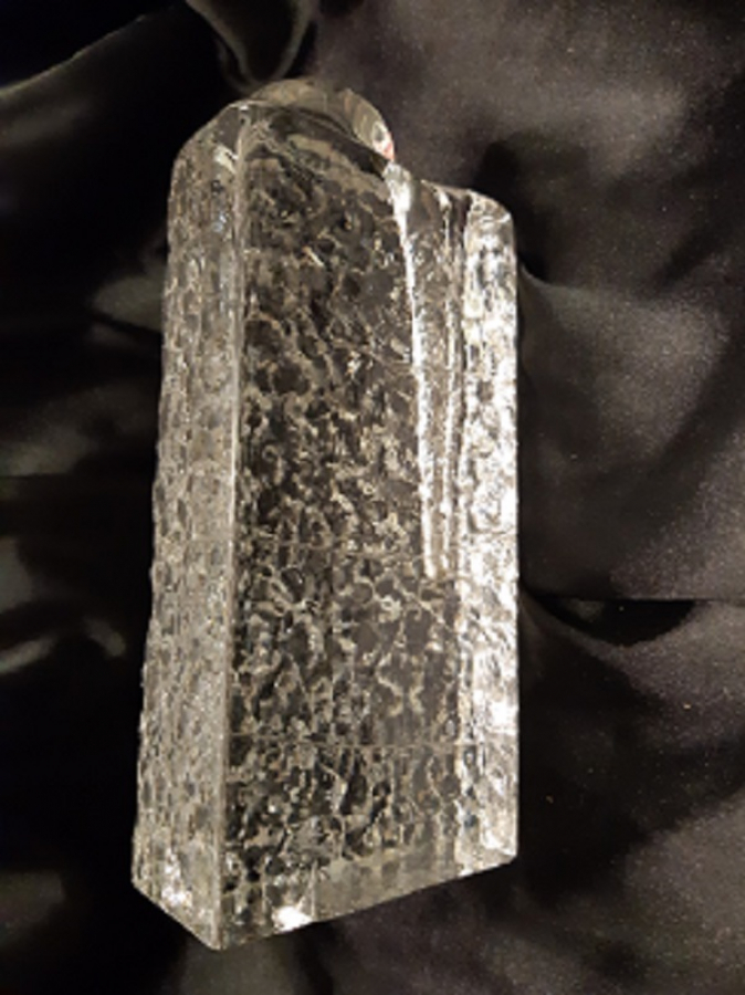 CAM ŞEFFAF MASA ÜZERİ KAĞIT AĞIRLIK VE KALEMLİK 