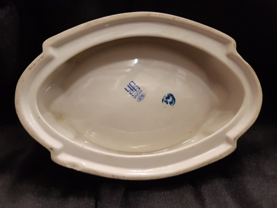 1960 KÜL TABLASI SÜMERBANK PORSELEN ÜZERİ FARKLI RENK TONLARINDA EBRU DESENLİ KÜLLÜK