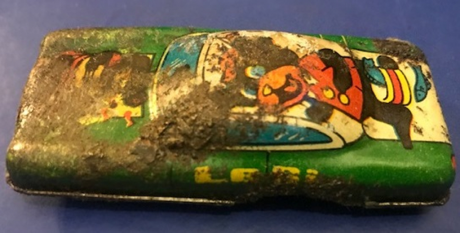 YERLİ LESİ TENEKE OYUNCAK UFAK BOY ARABA 