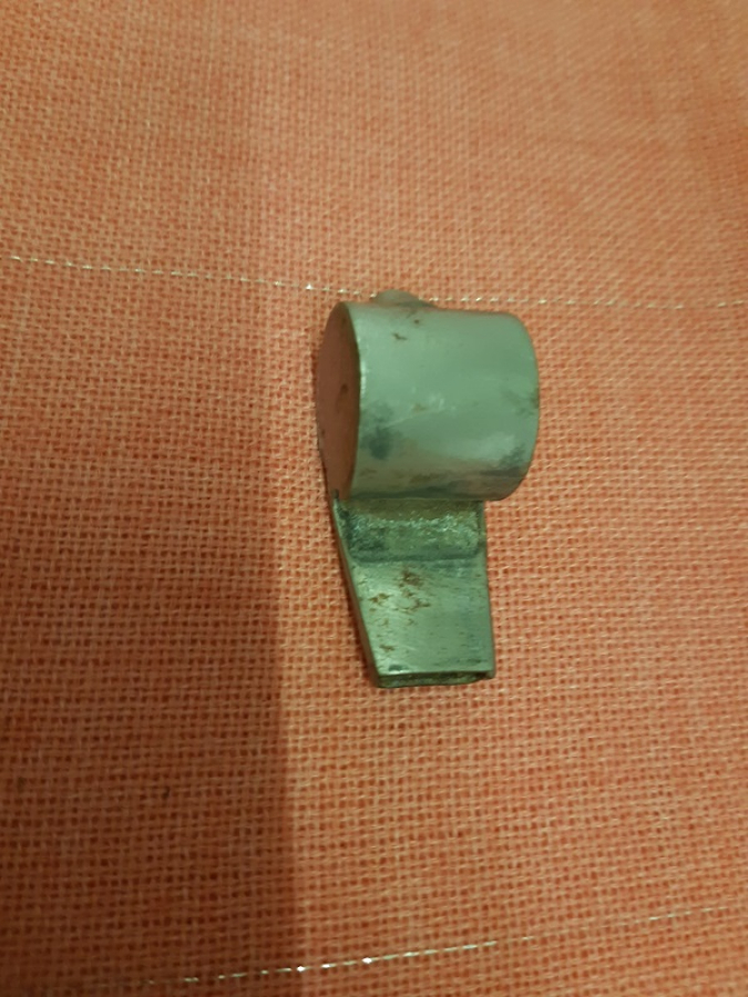 ARTEGIREN MOGAMS MANTARLI METAL İŞARET DÜDÜK