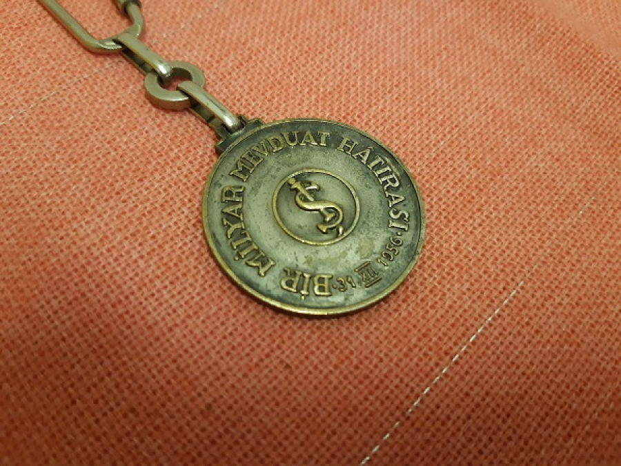  BİR MİLYAR MEVDUAT HATIRASI TÜRKİYE İŞ BANKASI 31.XII. 1956 