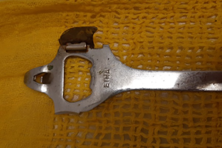 ETNA KONSERVE ŞİŞE KAPAK COK AMACLI KROM METAL AÇACAK 