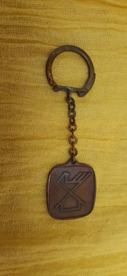 TÜRKİYE EMLAK KREDİ BANKASI METAL  ANAHTARLIK