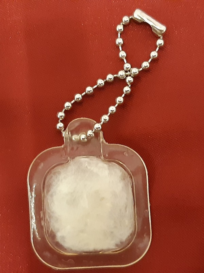 NOTA İŞARETLİ ŞEFFAF ANAHTARLIK