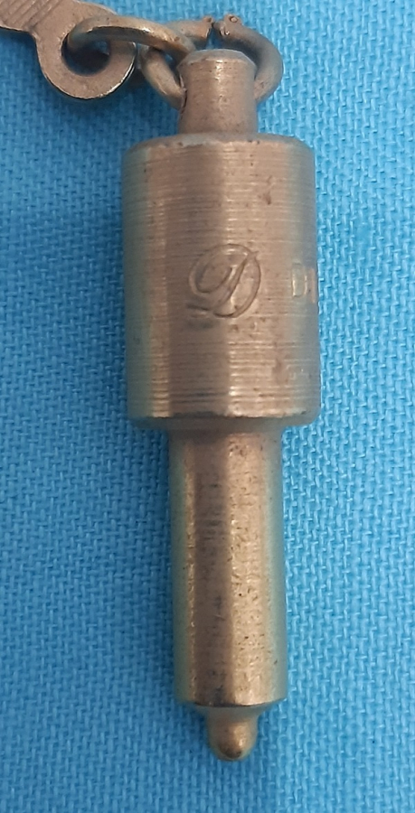 D DIZELSAN BEPİL ENJEKTÖR ANAHTARLIK  DİZEL ARACLARDA KULLANILAN MAZOT ENJEKTÖRÜ MAKETİNDEN YAPILMA