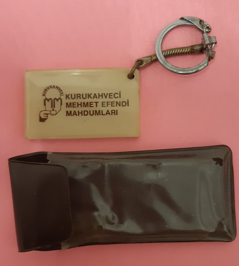 KURU KAHVECİ MEHMET EFENDİ MAHDUMLARI ANAHTARLIK