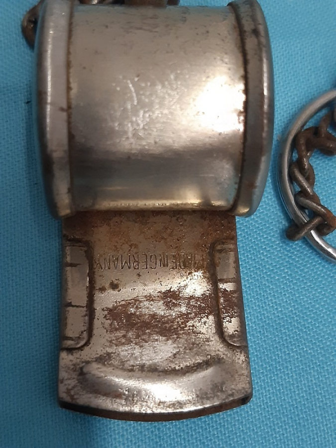 POLICE SPECIAL 1950 GERMANY METAL MANTAR TOPLU DÜDÜK