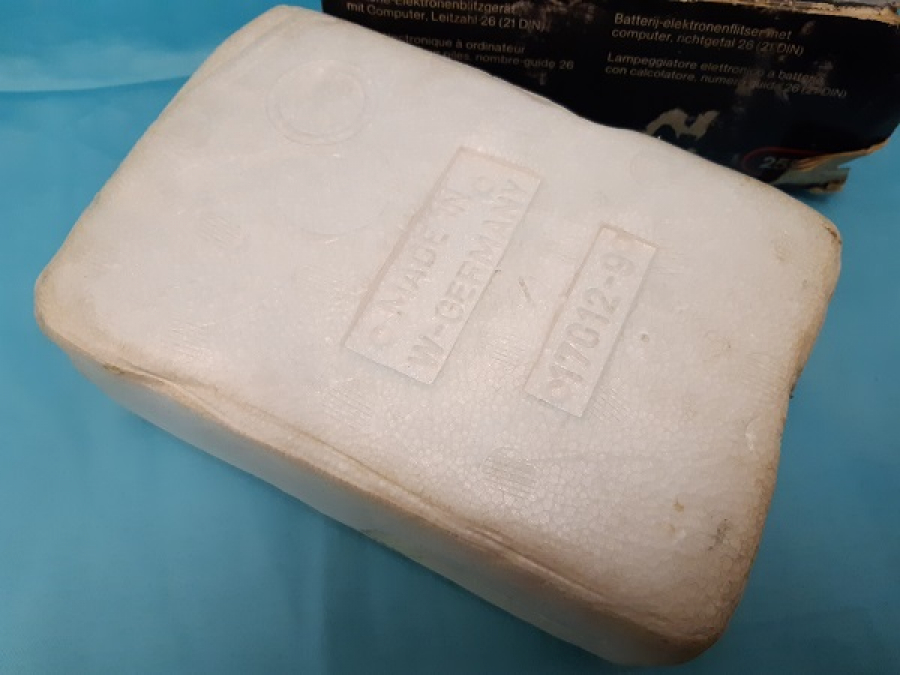 REVUE TRON BC 260 FOTOGRAF MAKİNESİ FLAŞ