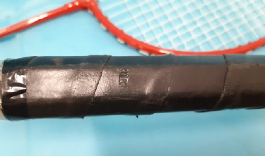 BADMİNDON PROFOSYENEL FEDERASYON ONAYLI  TENNİS RAKETİ 3 ADET OYUN TOPU