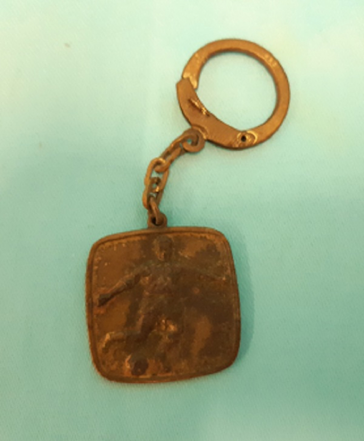 PİRİNC METAL  FUTBOL TEMALI ANAHTARLIK 