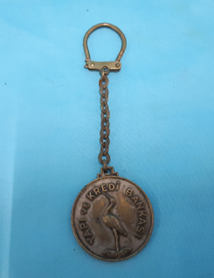 YAPI VE KREDİ BANKASI ANAHTARLIK 