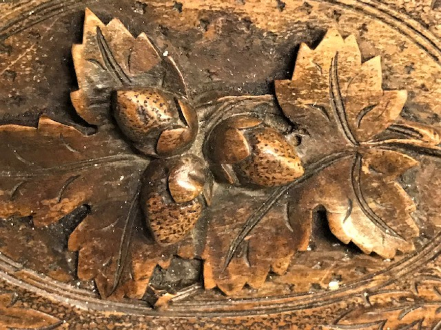  MEŞE PALAMUDU AHŞAP EL OYMA  İŞCİLİKLİ MENTEŞELİ KAPAKLI KUTU