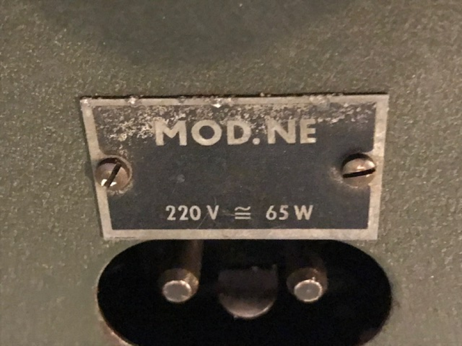 FACİT MOD NE TUŞLU MEKANİK ELEKTİRİKLİ YEŞİL TUŞLU HESAP MAKİNASI