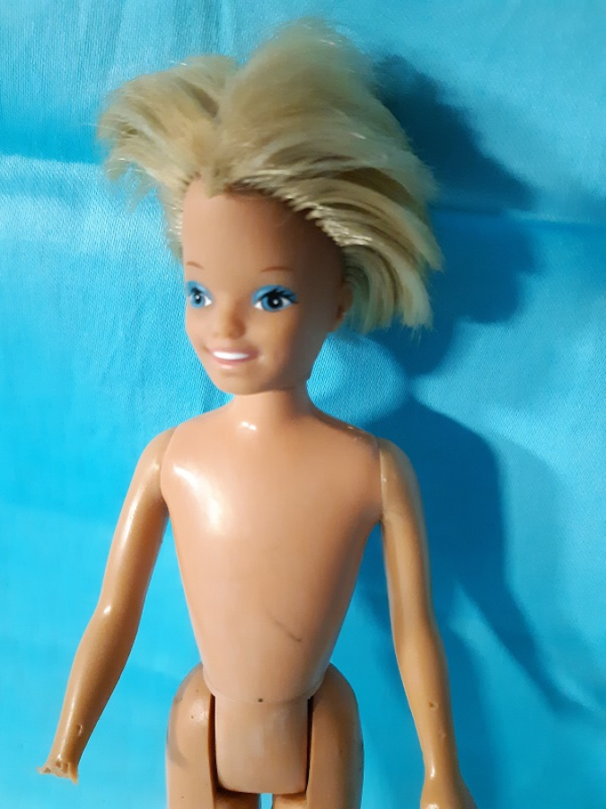MATTEL. INC 1967 BARBI OYUNCAK BEBEK PARCALIK