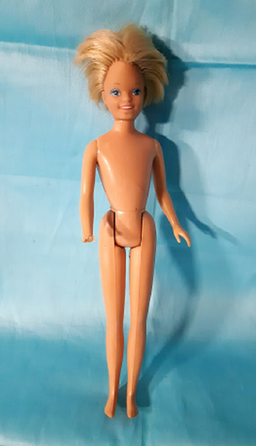 MATTEL. INC 1967 BARBI OYUNCAK BEBEK PARCALIK
