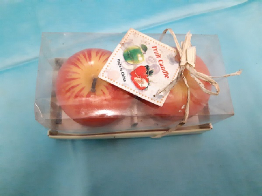 MUM YANDIGINDA ELMA KOKUSU YAYAN 2 ADET ANBALAJINDA ELMA MUM