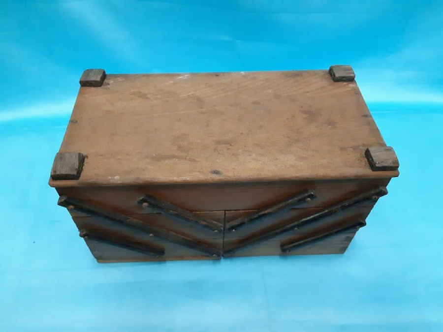 TERZİ DİKİŞ 5 GÖZLU AHŞAP İPLİK KUTU 