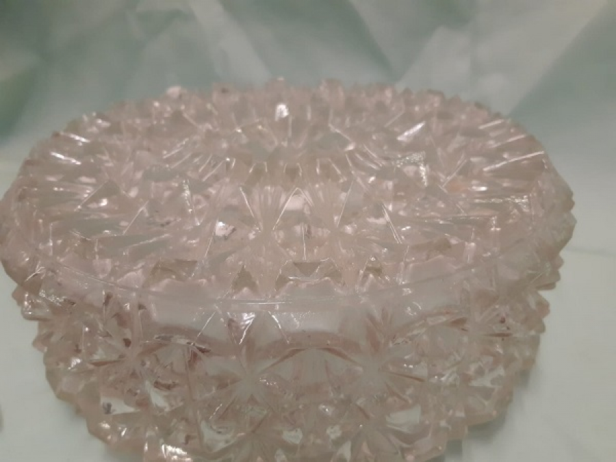 KRİSTAL KESME CAM KAPAKLI ŞEKERLİK