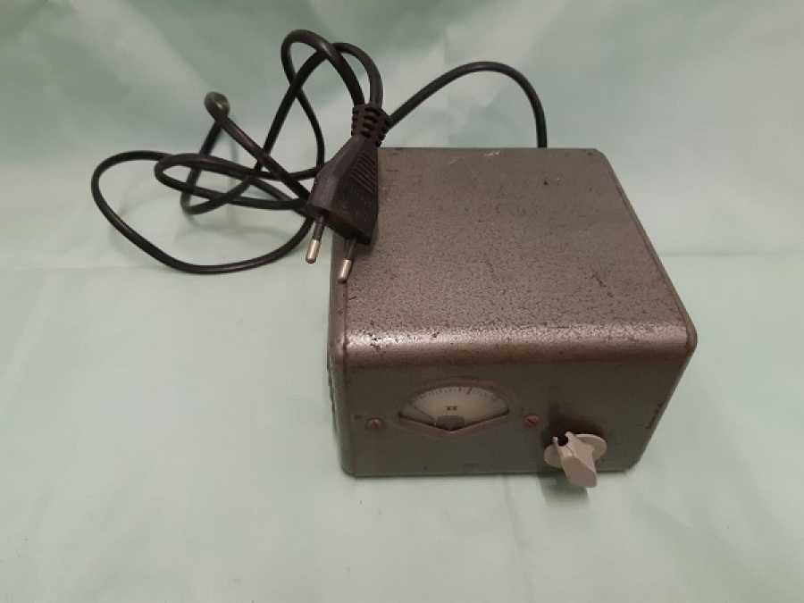 SABIR 366 VOLTAJ REGÜLATÖRÜ 110 220 VOLT AYARLI 11 KADEMELİ COK AMACLI