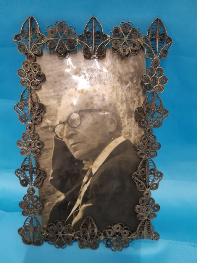 TELKARİ İŞCİLİKLİ EL İŞİ RESİM ÇERÇEVE ORJİNAL FOTOGRAF YAŞAR KEMAL 