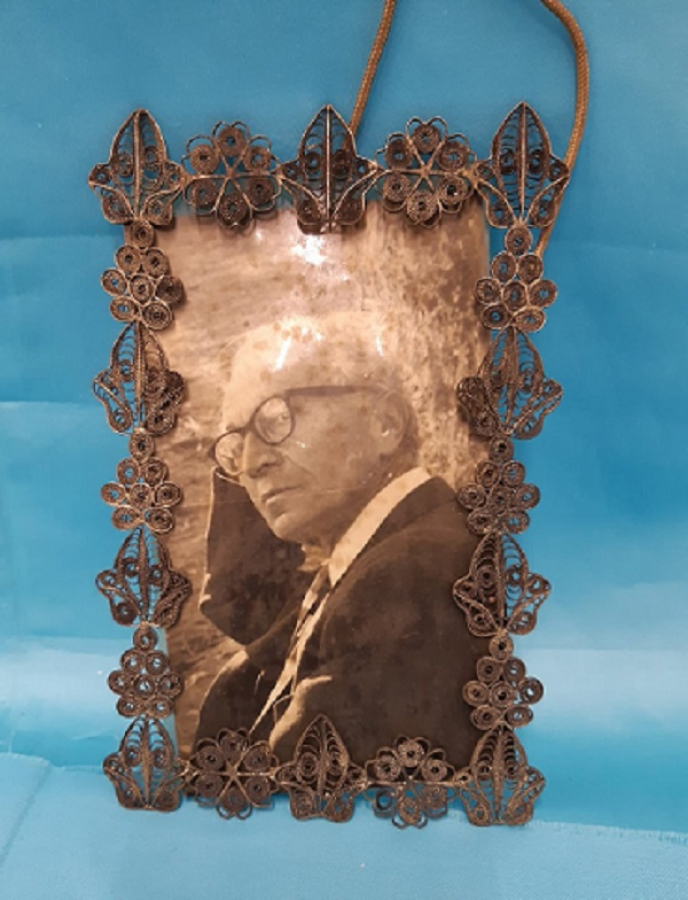 TELKARİ İŞCİLİKLİ EL İŞİ RESİM ÇERÇEVE ORJİNAL FOTOGRAF YAŞAR KEMAL 