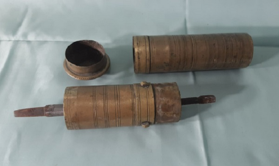 KAHVE DEGİRMENİ ELLE CEVİRMELİ SARI 