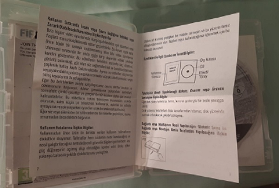 PLAYSTATİON MOVE FEATURES FIFA 13 OYUN CD