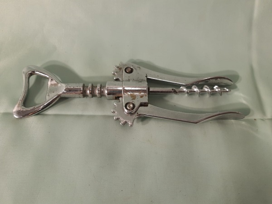 ŞİŞE ŞARAP MANTAR AÇACAK METAL MEKANİK  TİRBUŞON 